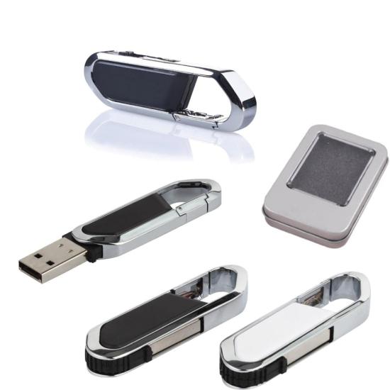 8 GB Metal Plastik Anahtarlık USB Bellek